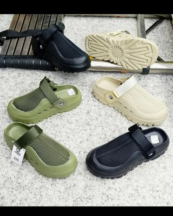 CROCS