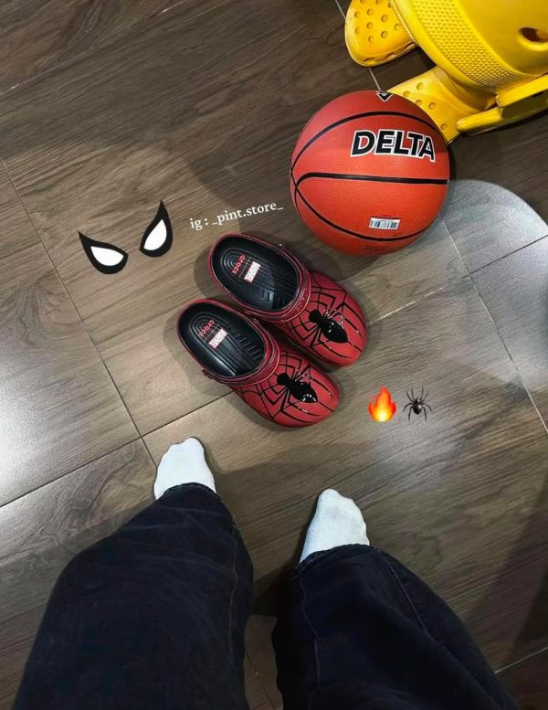 SPIDER MAN CLOG